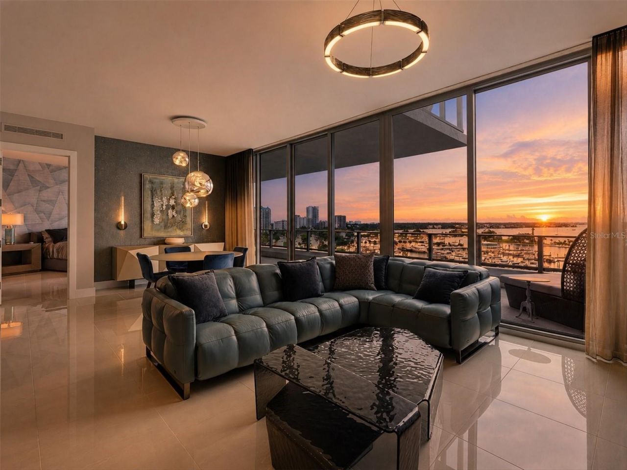 1155 N Gulfstream Avenue, Unit 807, Sarasota, FL 34236 Photo