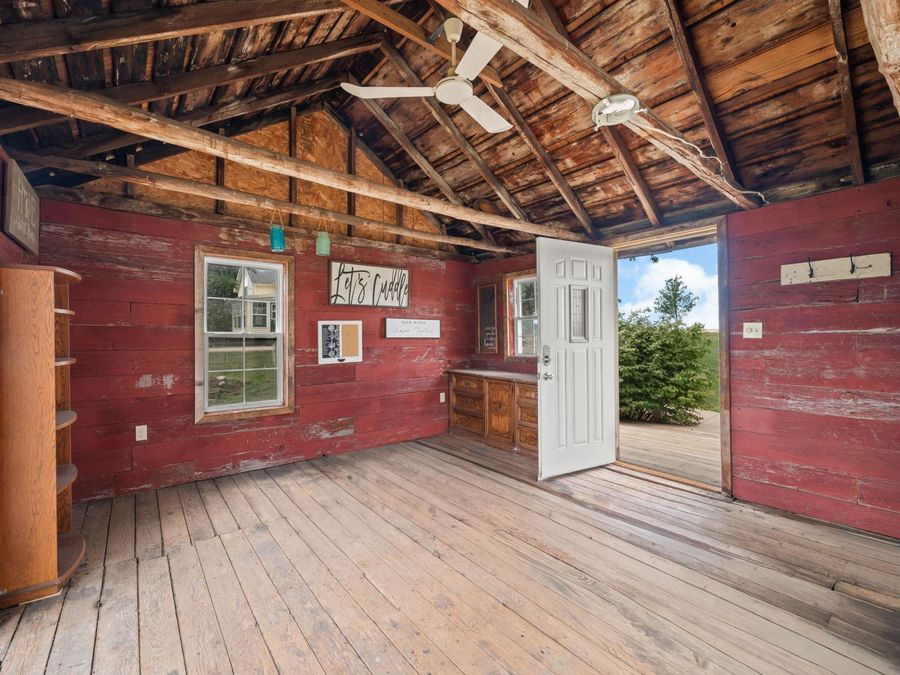 Property Image 47