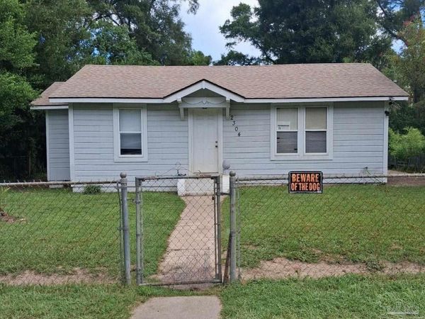 2304 W Blount St, Pensacola, FL 32505