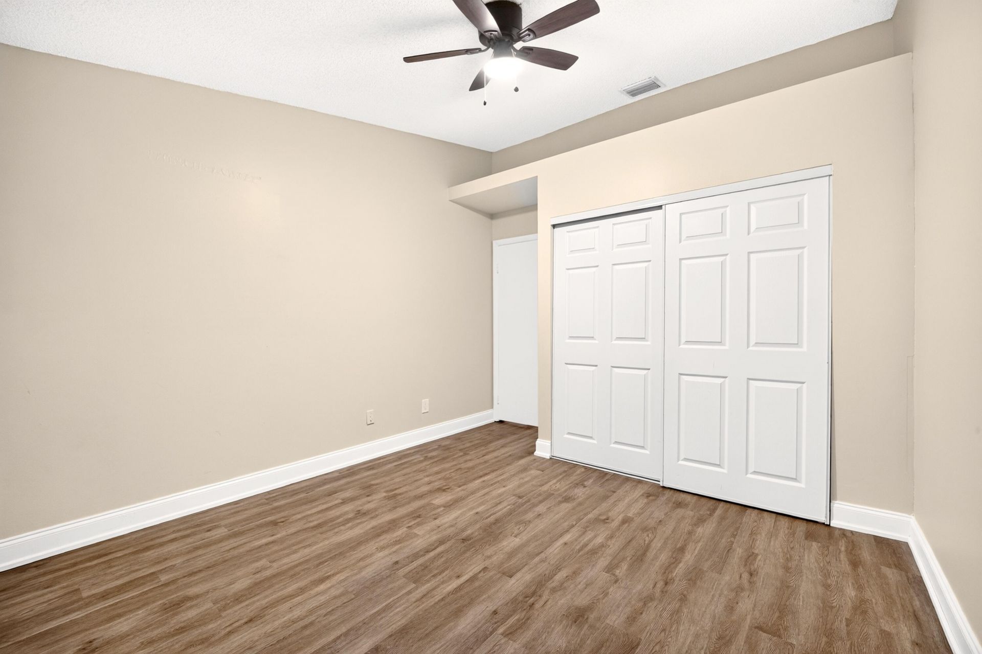 921 NW 122nd Terrace, Pembroke Pines, FL 33026 Photo