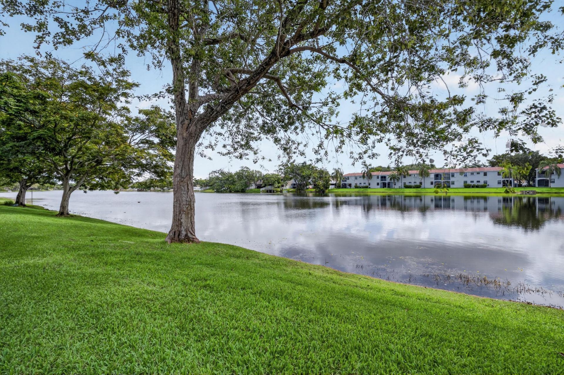 921 NW 122nd Terrace, Pembroke Pines, FL 33026 Photo
