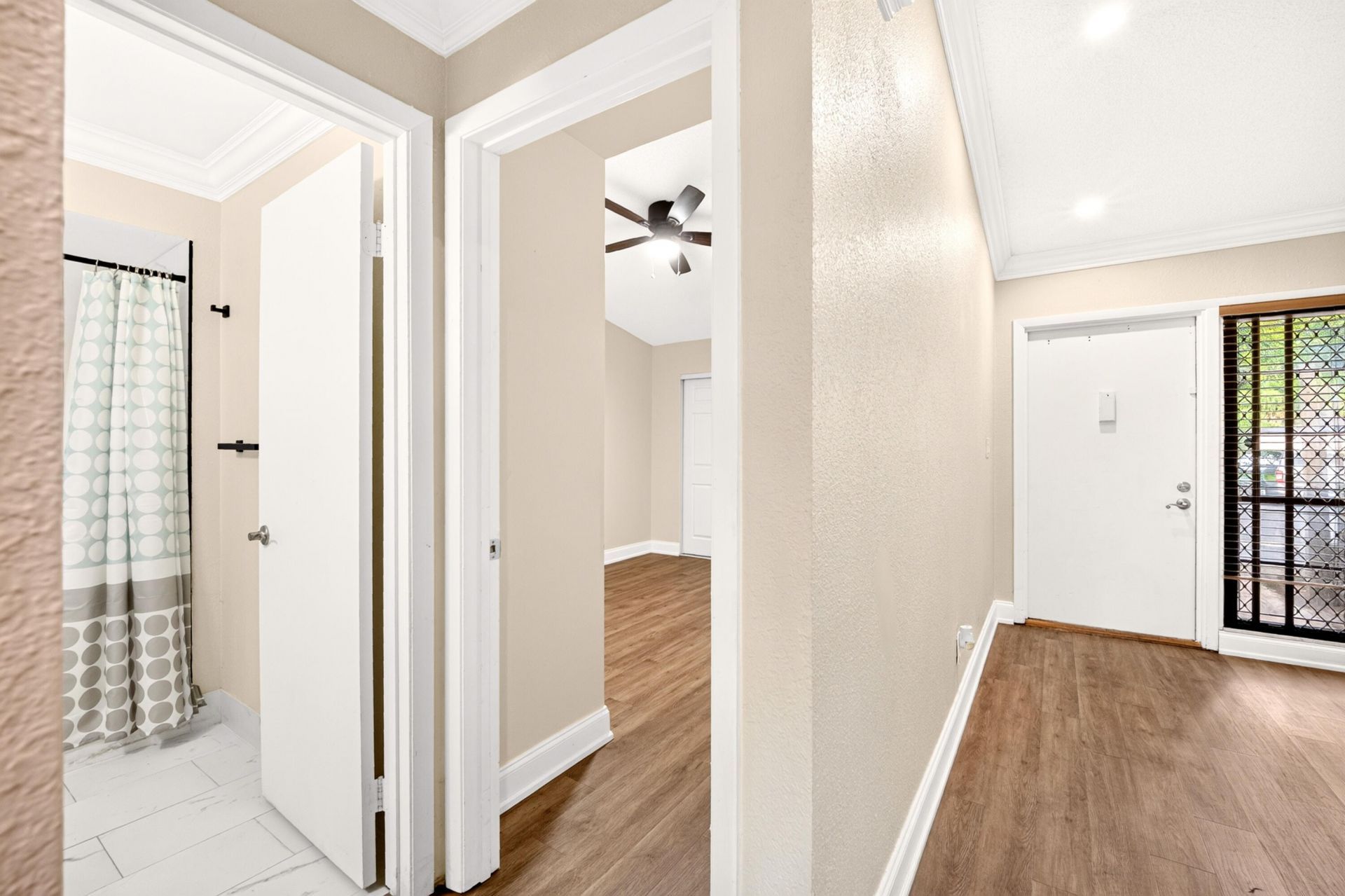 921 NW 122nd Terrace, Pembroke Pines, FL 33026 Photo