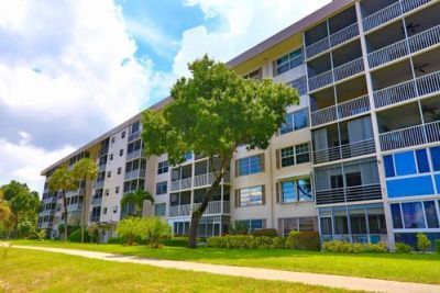 2801 N Palm Aire Drive, Unit 405, Pompano Beach, FL 33069 Photo