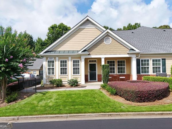 2641 Grapevine Circle, Unit 804, Cumming, GA 30041