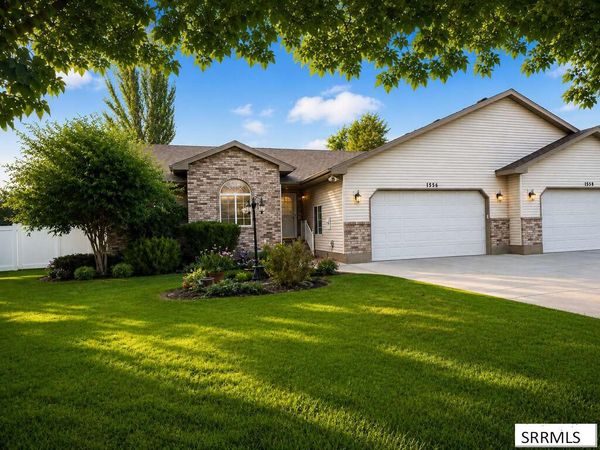 3826 Silverwood Circle, IDAHO FALLS, ID 83406