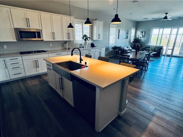 7406 Hadnot Street, Las Vegas, NV 89166