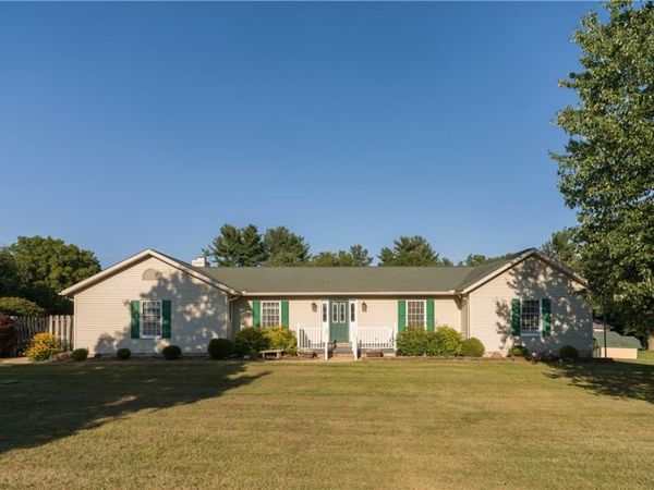 6840 Akron Avenue NW, Canal Fulton, OH 44614