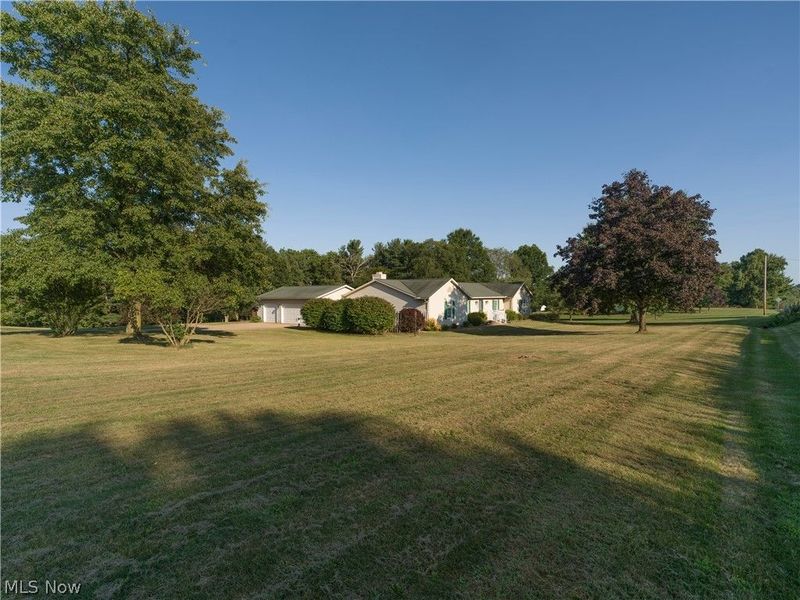 6840 Akron Avenue NW, Canal Fulton, OH 44614 Photo 2