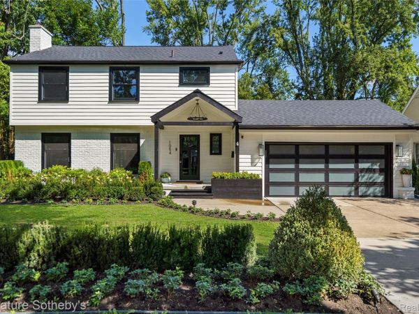 1054 Saxon Drive , Birmingham, Mi 48009