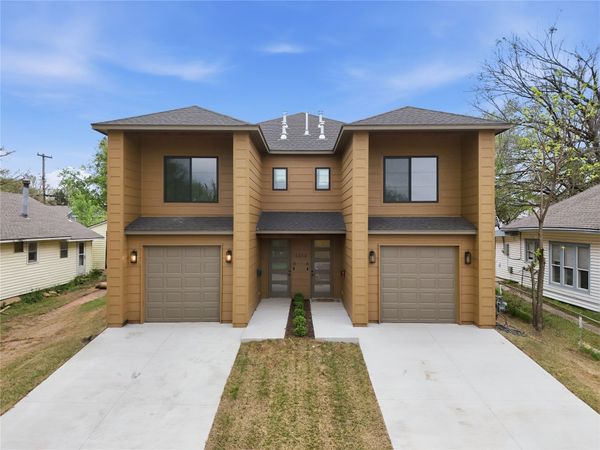 1414 E University Street , Sapulpa, OK 74066