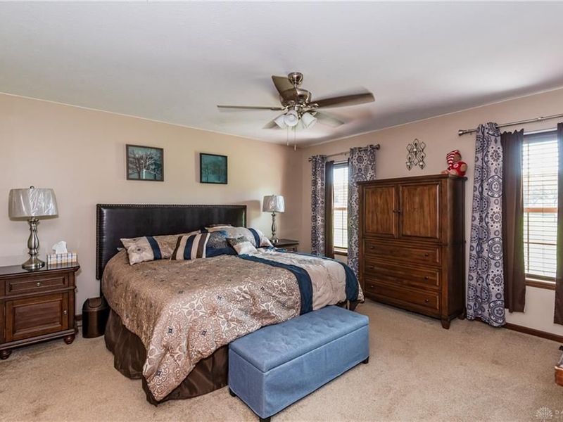 945 Ormsby Drive, Xenia, OH 45385 Photo 15