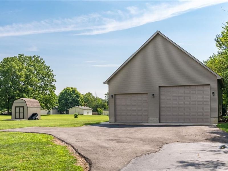 945 Ormsby Drive, Xenia, OH 45385 Photo 46