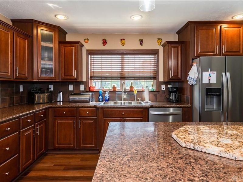 945 Ormsby Drive, Xenia, OH 45385 Photo 9