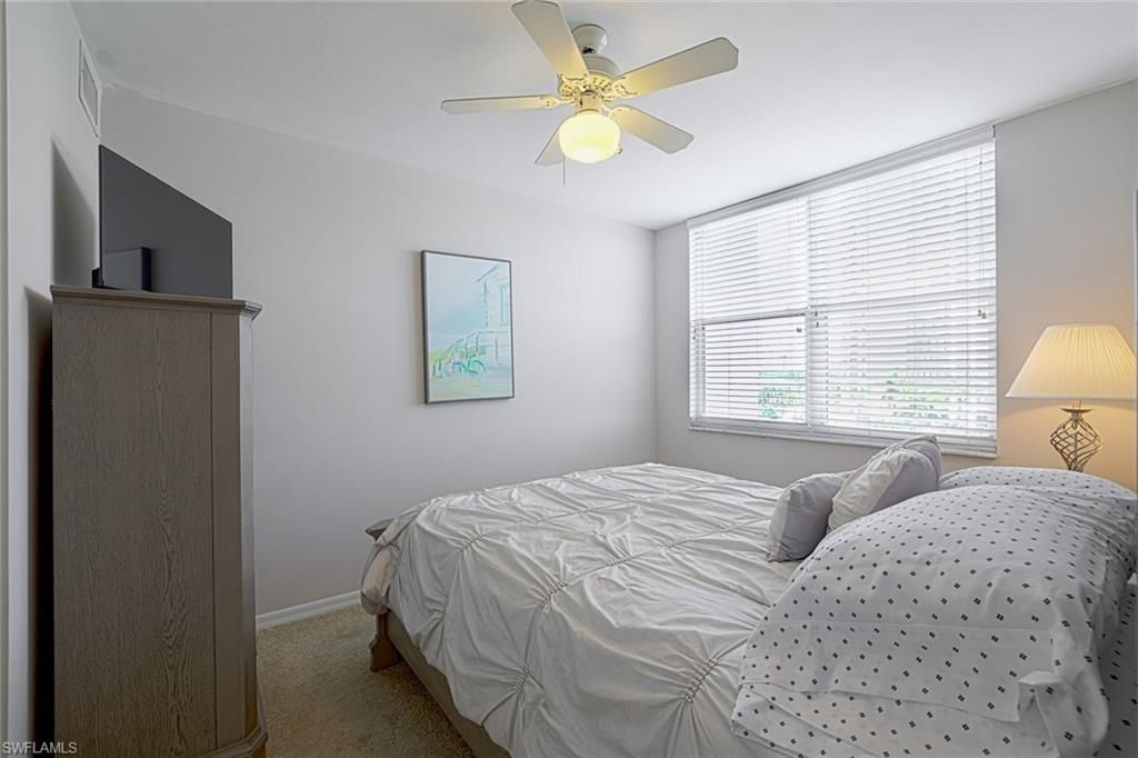 5550 Heron Point Dr, Unit 304, Naples, FL 34108 Photo
