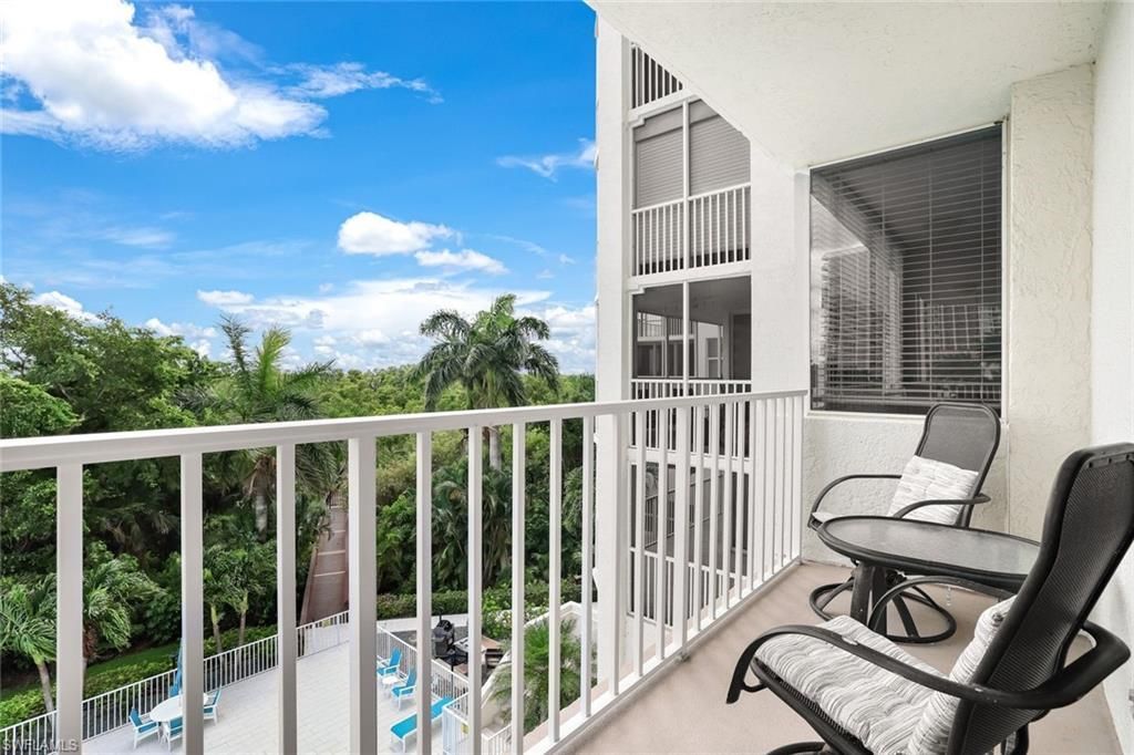 5550 Heron Point Dr, Unit 304, Naples, FL 34108 Photo