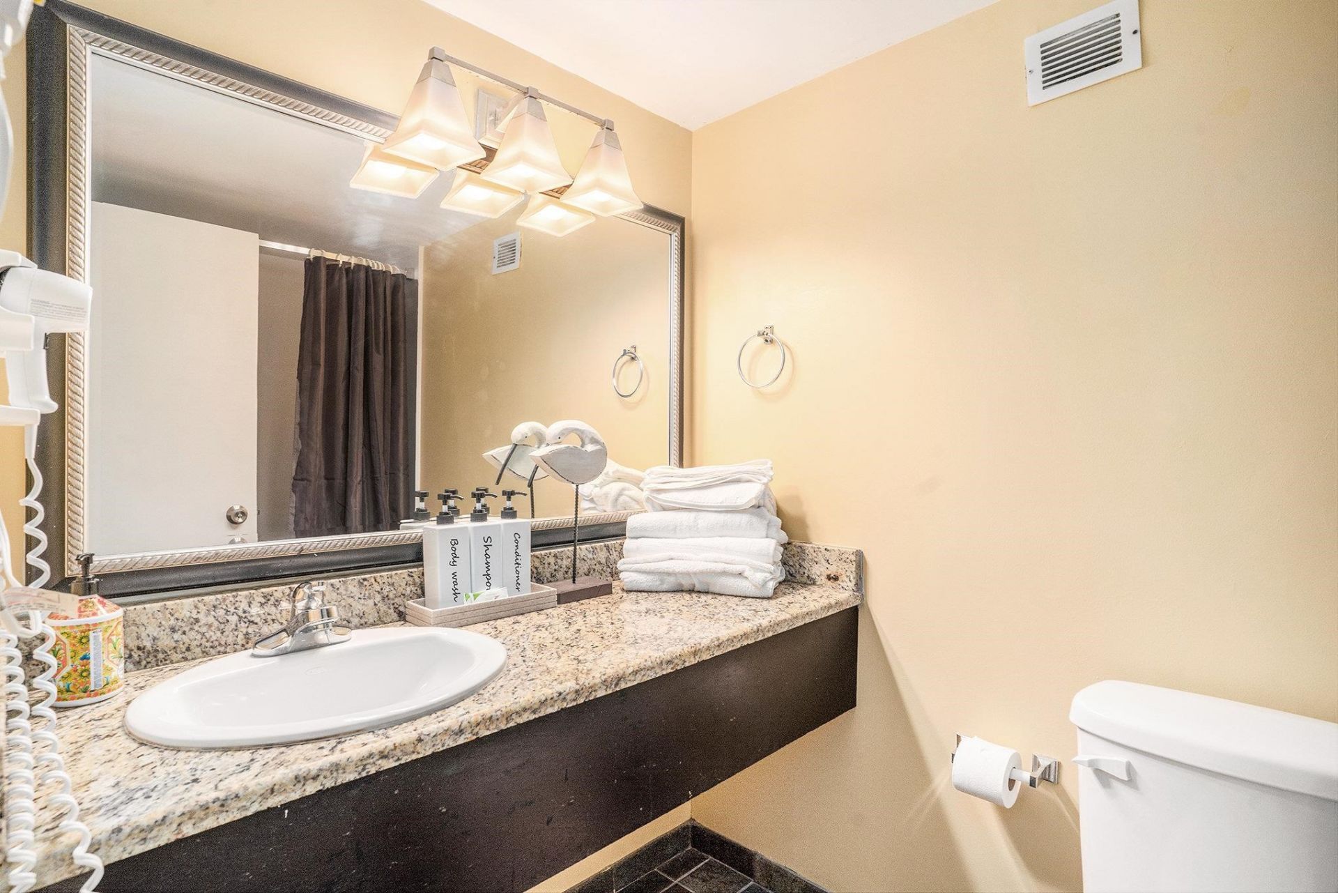 1501 S Ocean Blvd. Photo 16