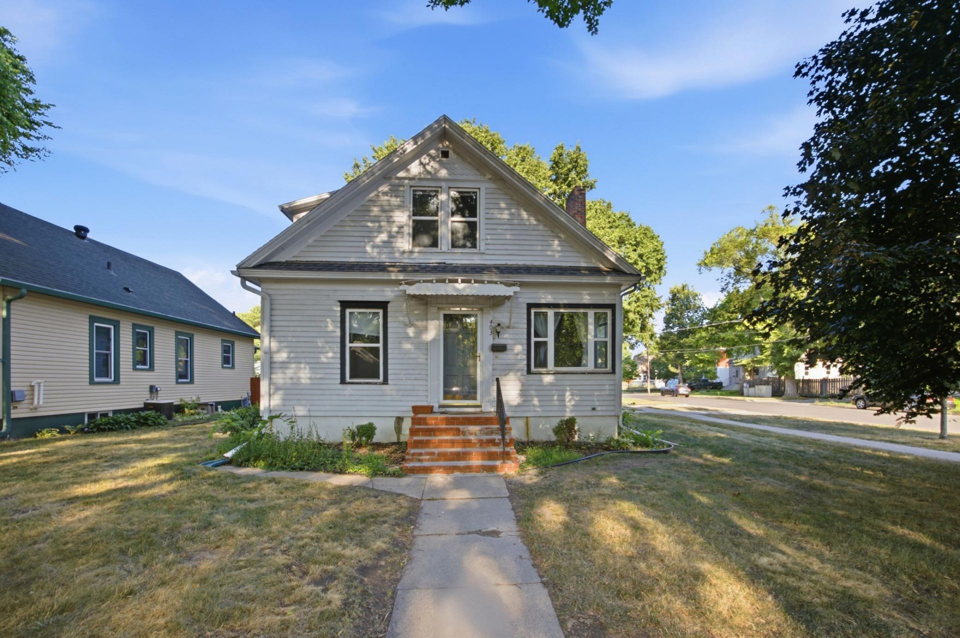 403 14th Street S primary photo