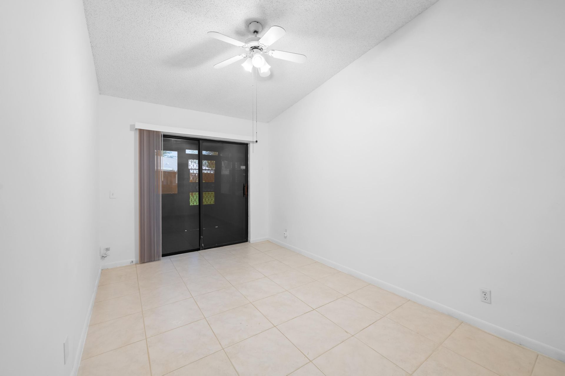 3645 NW 83rd Lane, Sunrise, FL 33351 Photo