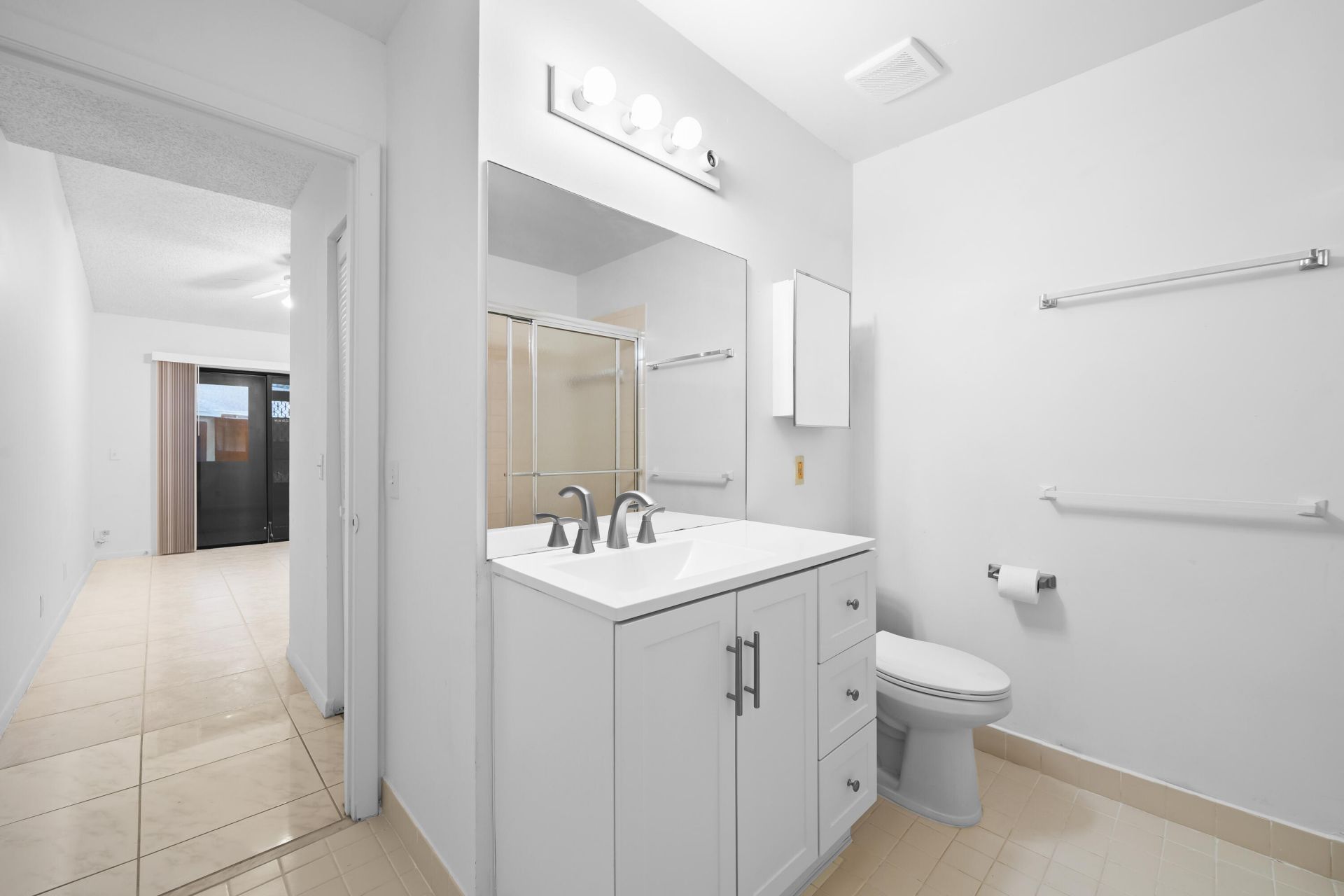 3645 NW 83rd Lane, Sunrise, FL 33351 Photo