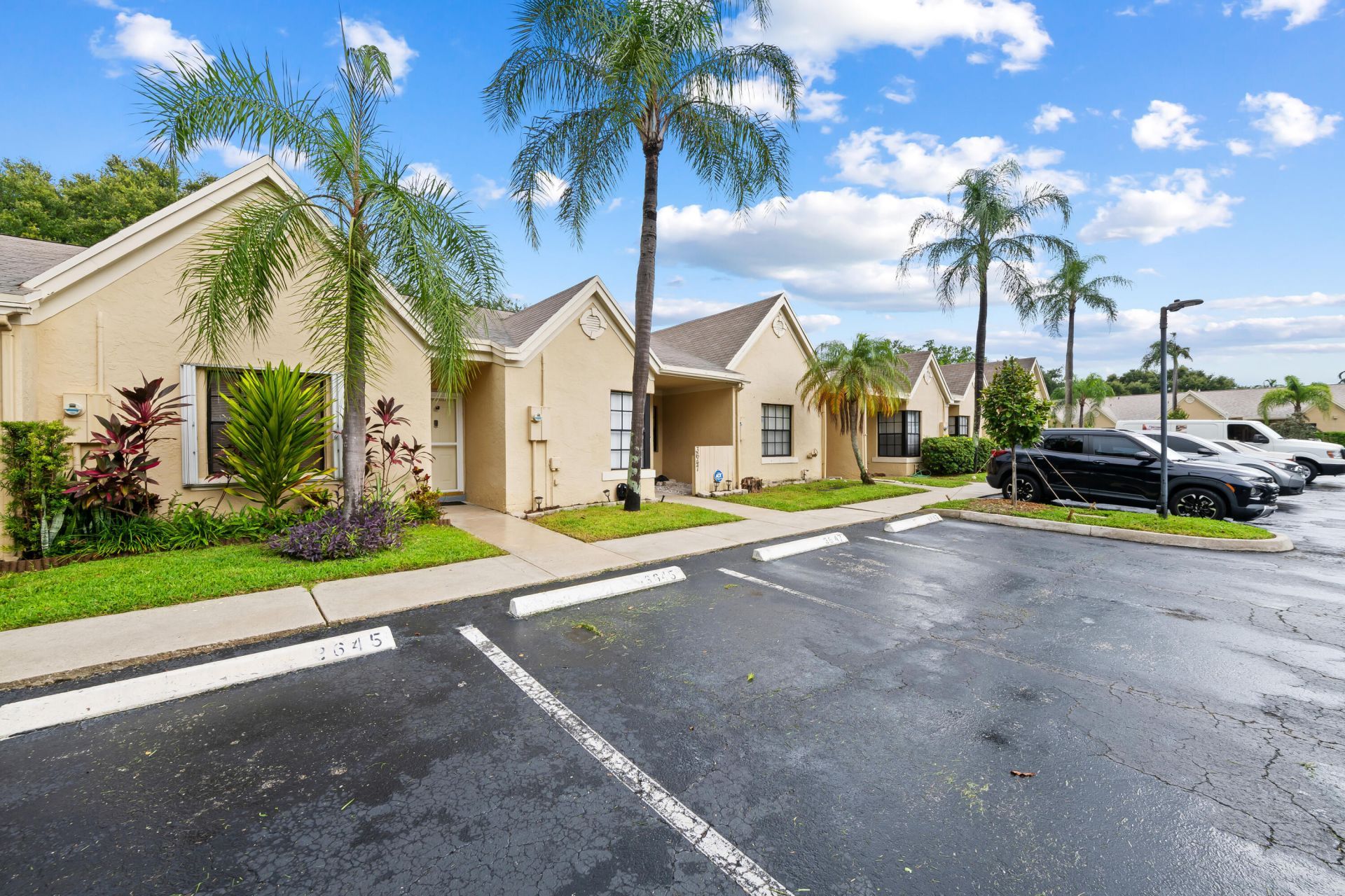 3645 NW 83rd Lane, Sunrise, FL 33351 Photo