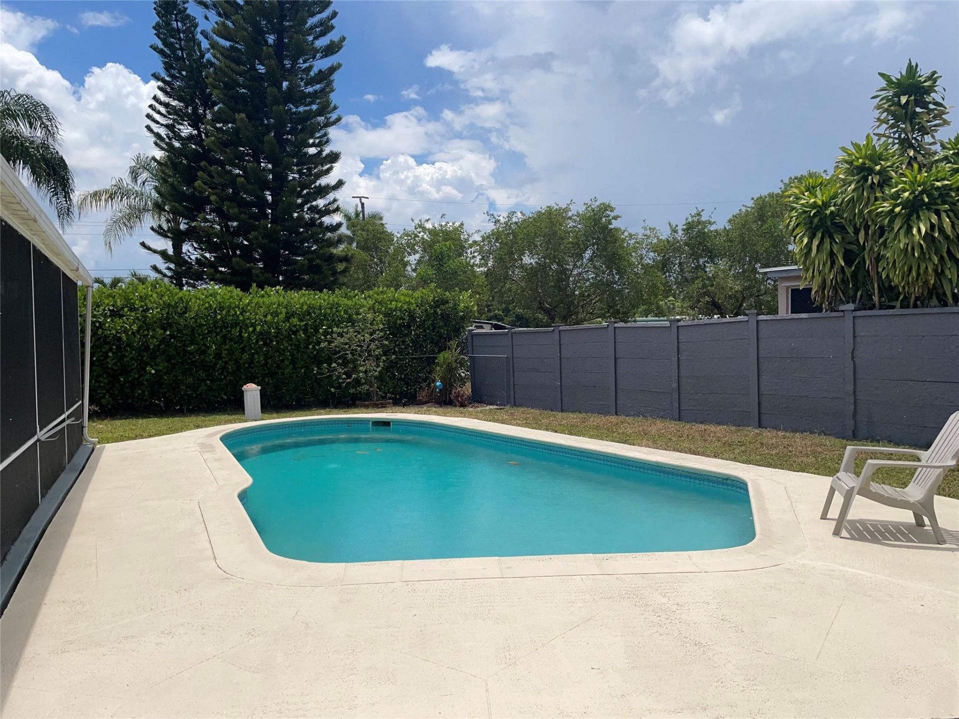 5813 NW 18th Court, Margate, FL 33063 Photo