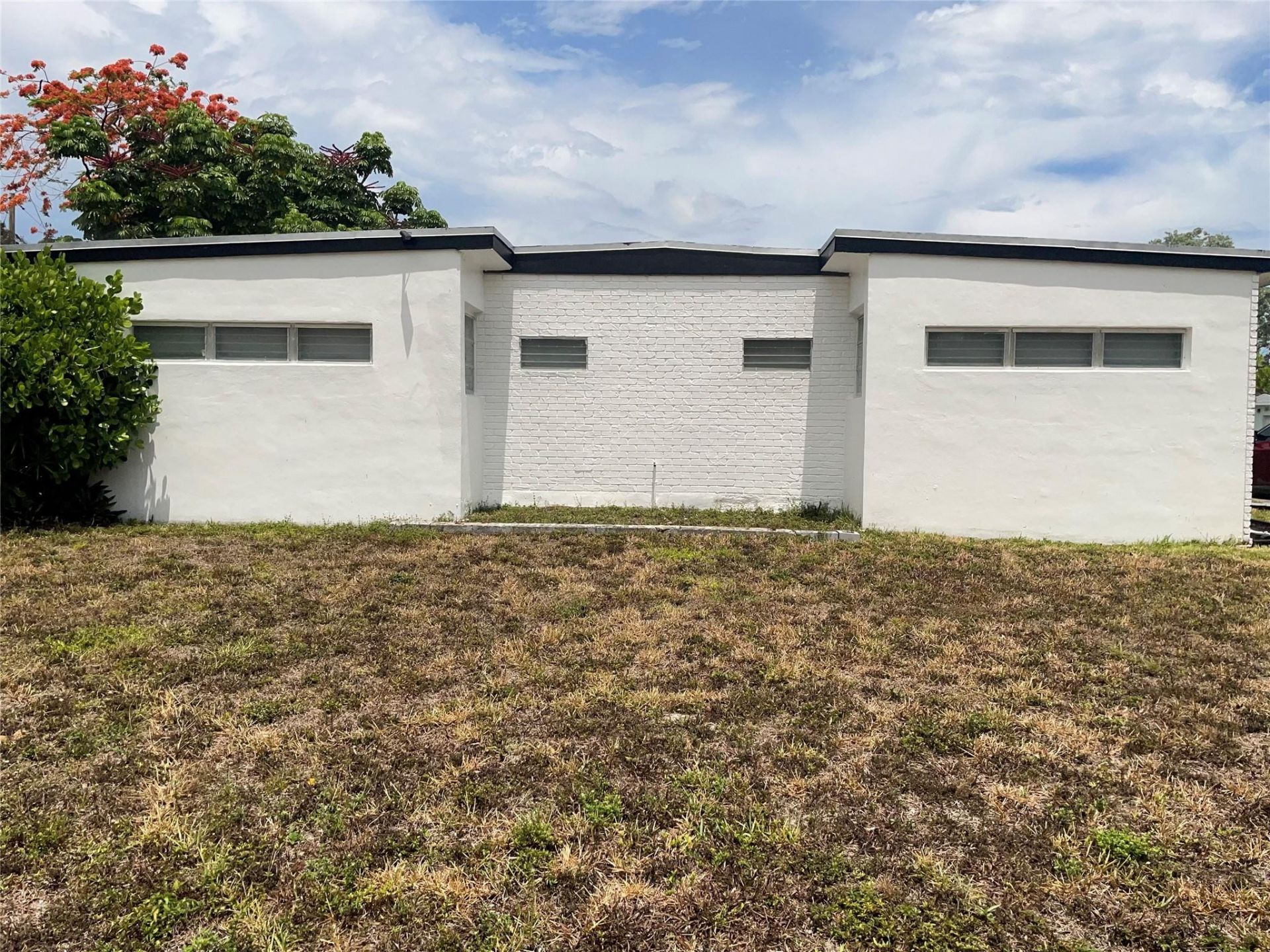 5813 NW 18th Court, Margate, FL 33063 Photo