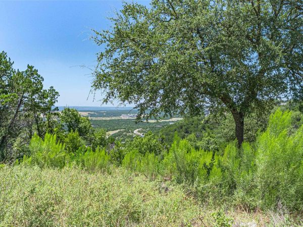 8512 Bronco Buster TRL, Lago Vista, TX 78645