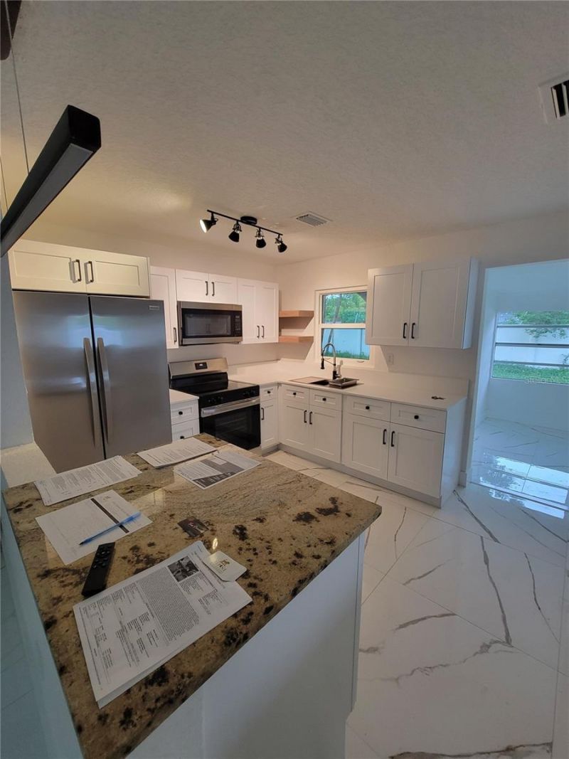 7498 N Orpine Drive, Saint Petersburg, FL 33702 Photo
