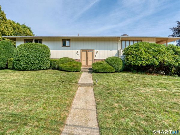 62 Admiral, New London, CT 06320