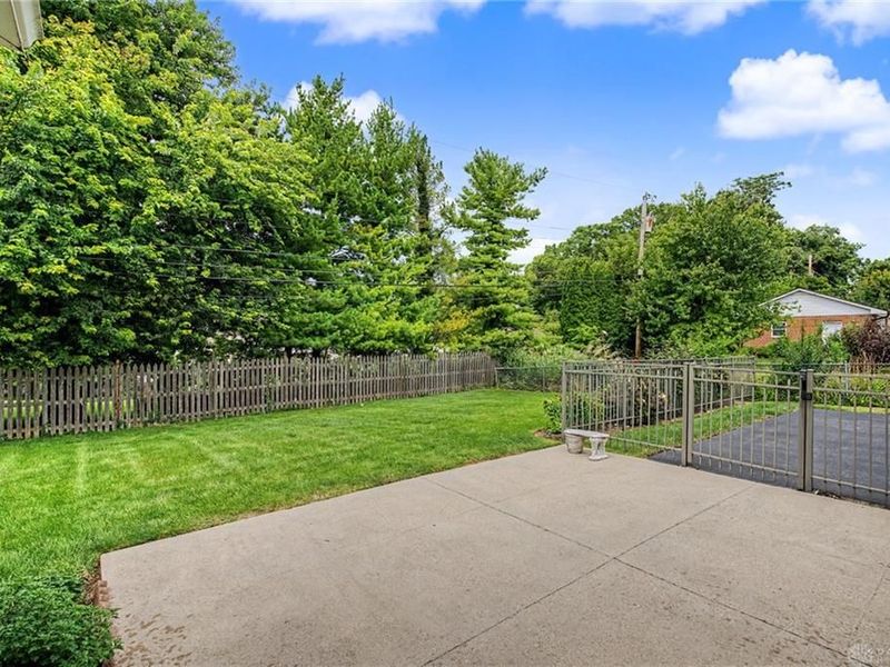 4139 Overland Trail, Kettering, OH 45429 Photo 47