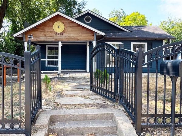 2414 Brandon Street, Dallas, TX 75211