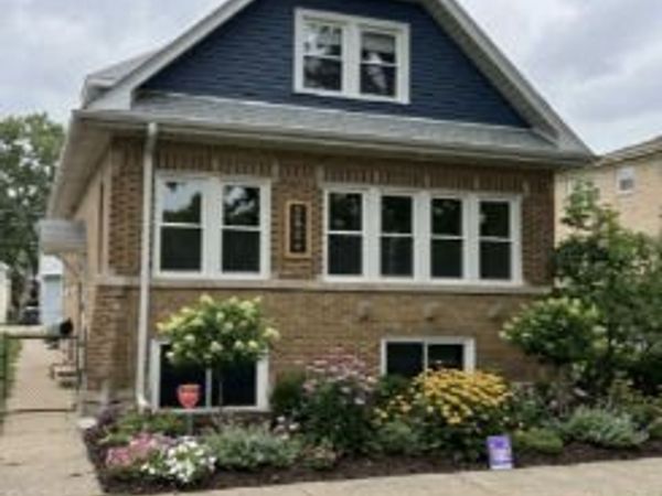 2924 N 75th Court, Elmwood Park, IL 60707