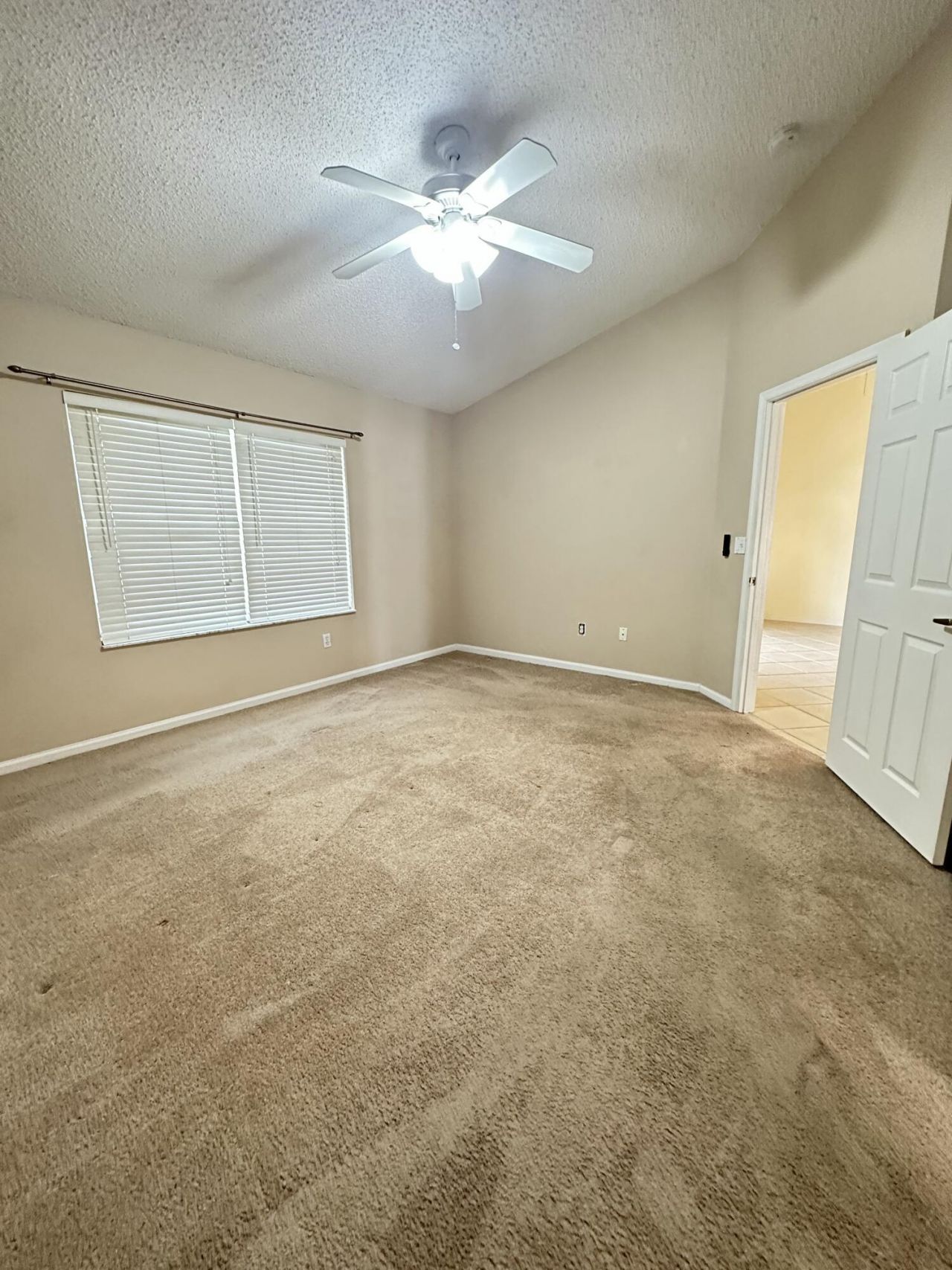 10632 Lake Shore Drive, Wellington, FL 33414 Photo