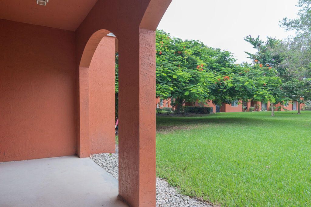 44 SE Sedona Circle, Unit 102, Stuart, FL 34994 Photo