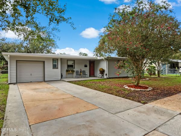 2002 RYAR Road, Jacksonville, FL 32216