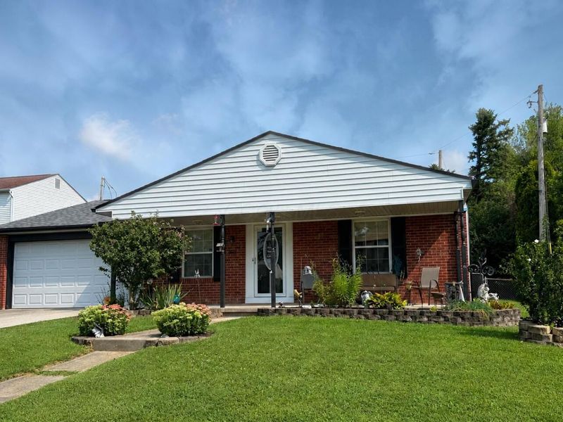 2542 Hoover Court , Grove City, OH 43123 Photo 1