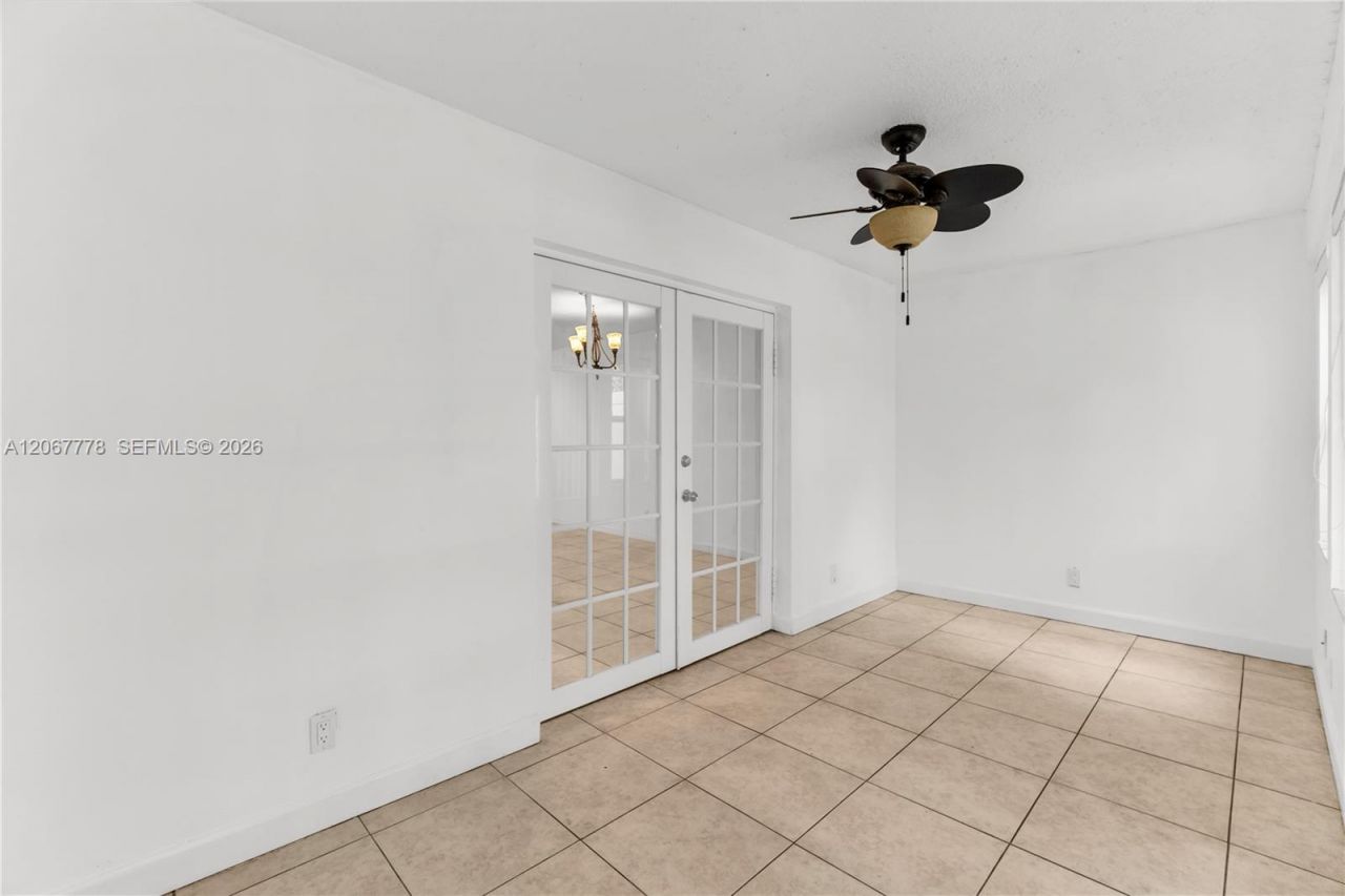 1455 NW 80th Ave, Unit J, Margate, FL 33063 Photo