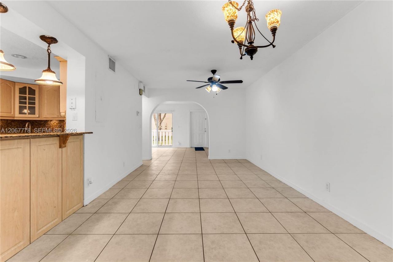 1455 NW 80th Ave, Unit J, Margate, FL 33063 Photo