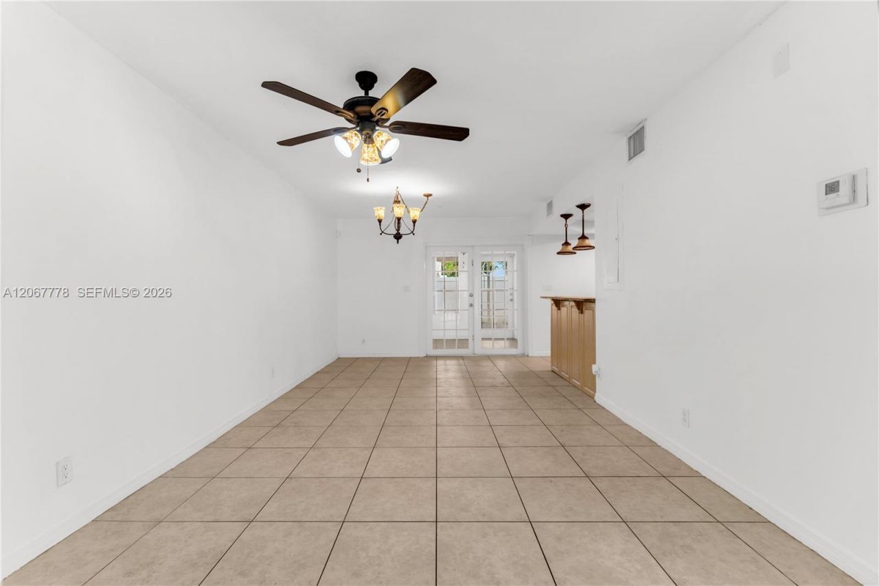 1455 NW 80th Ave, Unit J, Margate, FL 33063 Photo