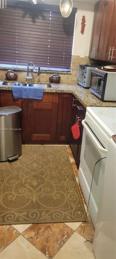 1743 NE 141st St, North Miami, FL 33181 Photo