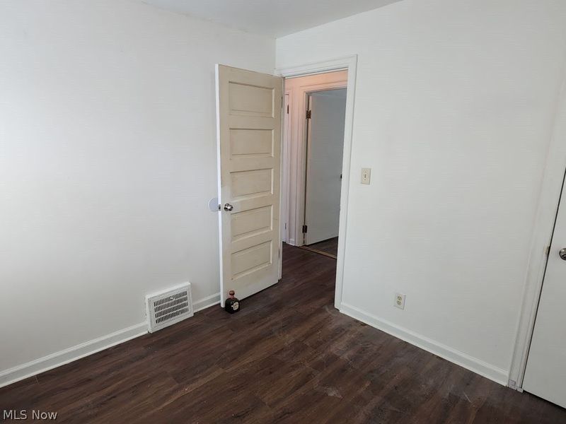15712 Westview Avenue, Cleveland, OH 44128 Photo 13