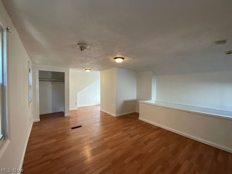 15712 Westview Avenue, Cleveland, OH 44128 Photo 16