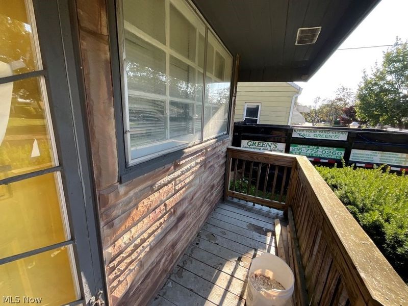 15712 Westview Avenue, Cleveland, OH 44128 Photo 2