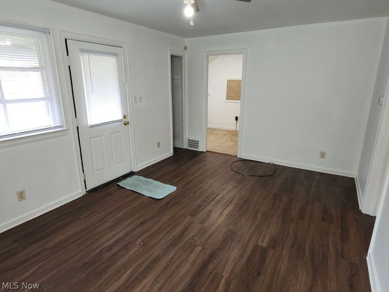 15712 Westview Avenue, Cleveland, OH 44128 Photo 5
