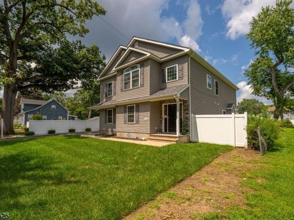 1718 W 4Th St, Piscataway, NJ 08854