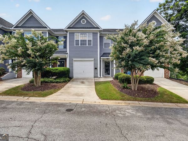 6647 Splashwater Drive, Flowery Branch, GA 30542