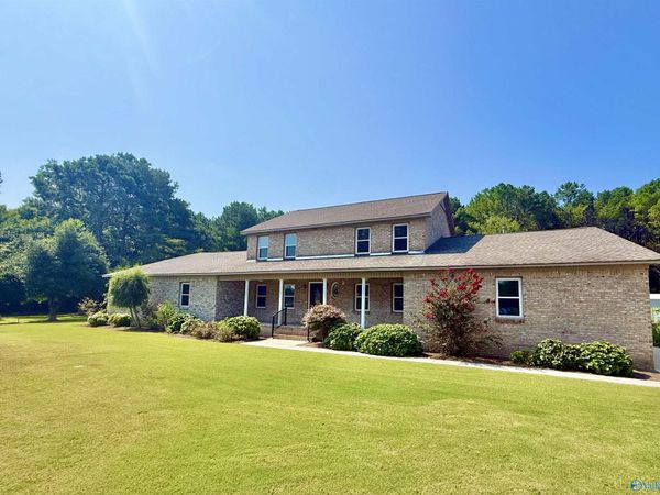 173 County Road 380, Decatur, AL 35603