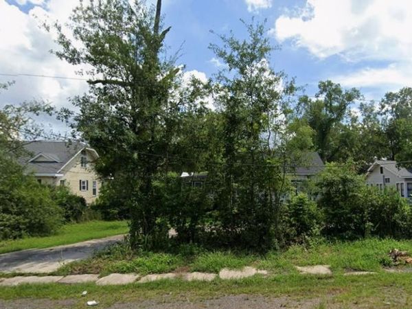 605 W THOMAS Street , Hammond, LA 70401
