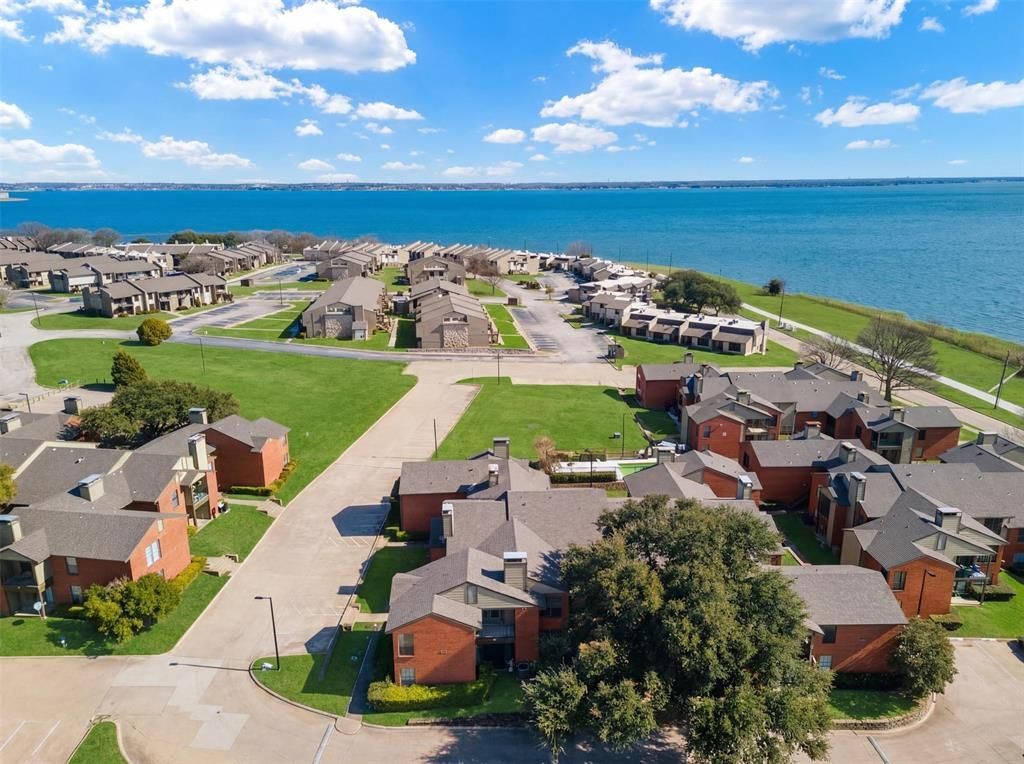5909 Lake Hubbard Parkway, Unit 211, Garland, TX 75043 Main Photo