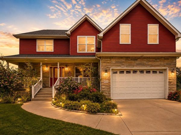 933 River Drive , Munster, IN 46321